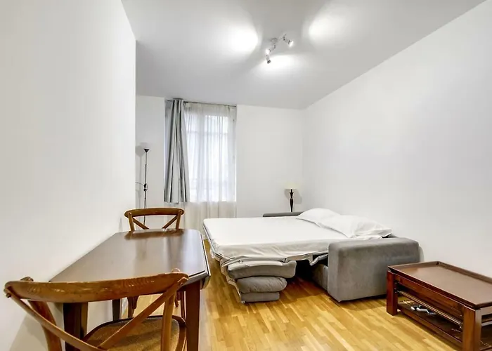 Unit 013 Champs-élysées Georges V Appartement Paris