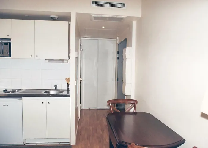 Unit 013 Champs-elysees Georges V Apartman *